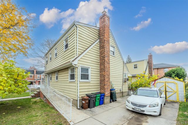 76-04 167th Street, Fresh Meadows, NY 11366