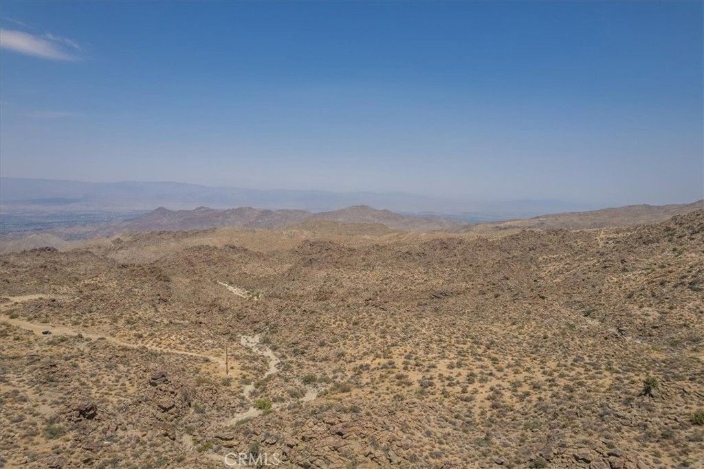 Image 7 of property listing at 15 Desert Calico Way, Mountain Center, CA 92260