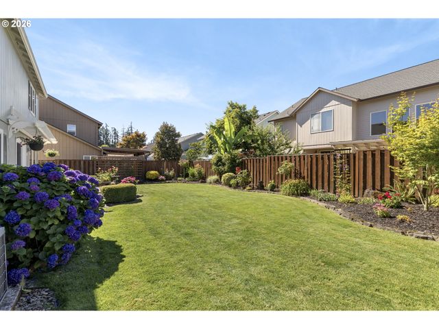 14917 Se BRACKENBUSH Rd, Clackamas, OR 97015