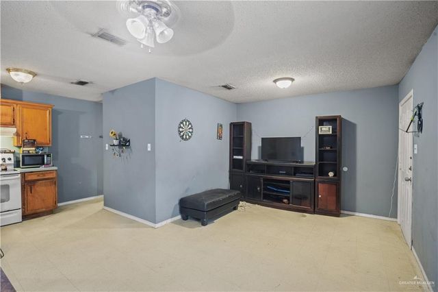 1609 Kennedy Avenue, Mcallen, TX 78501