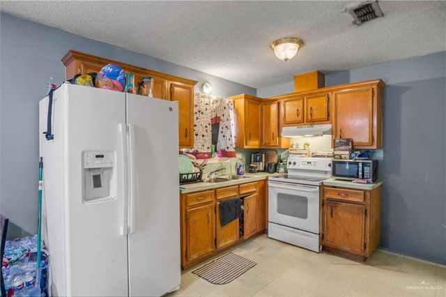 1609 Kennedy Avenue, Mcallen, TX 78501