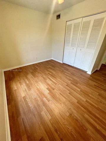 1113 Green Pine Blvd H2, West Palm Beach, FL 33409