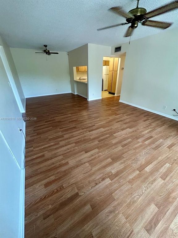 1113 Green Pine Blvd H2, West Palm Beach, FL 33409