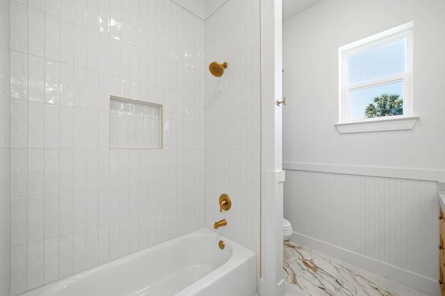 9814 Tulum Court, Galveston, TX 77554