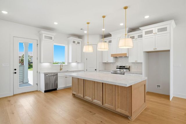 9814 Tulum Court, Galveston, TX 77554