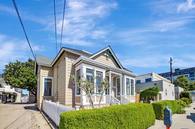 120 Maple Street, Santa Cruz, CA 95060