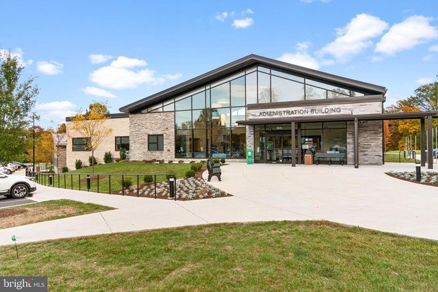 15300 BEAVERBROOK CT #88-3F, Silver Spring, MD 20906