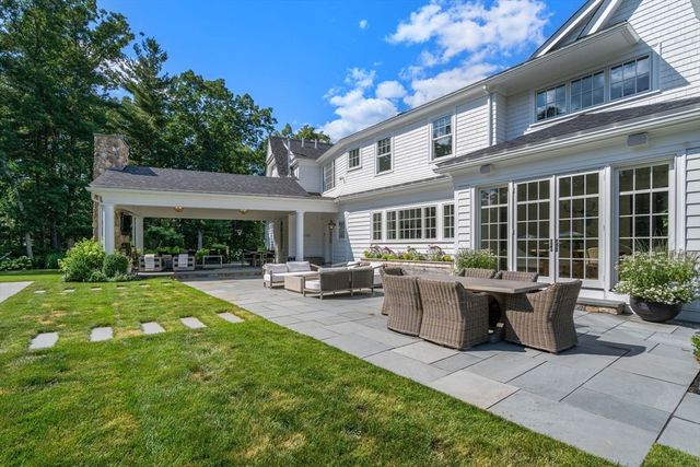 4 Wilson's Way, Dover, MA 02030