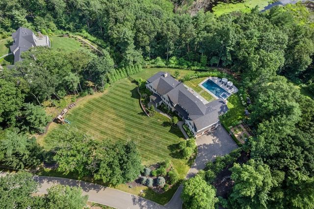 4 Wilson's Way, Dover, MA 02030