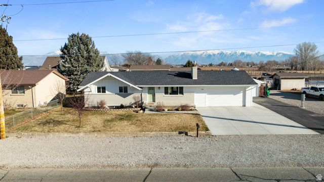 774 N 4000 W, West Point, UT 84015