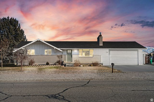 774 N 4000 W, West Point, UT 84015