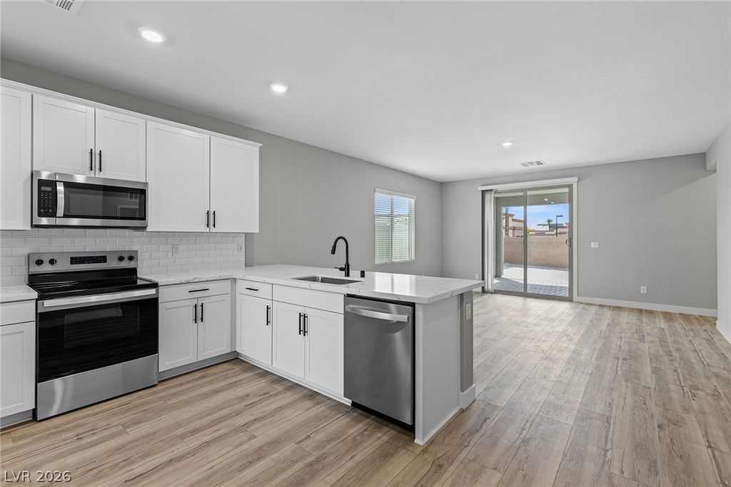 4460 Cave Lake Avenue, North Las Vegas, NV 89032 — photo 5
