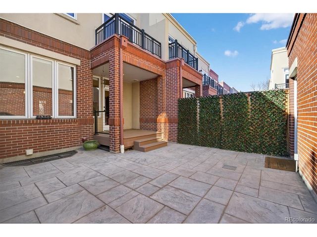 18 S Monroe St, Denver, CO 80209