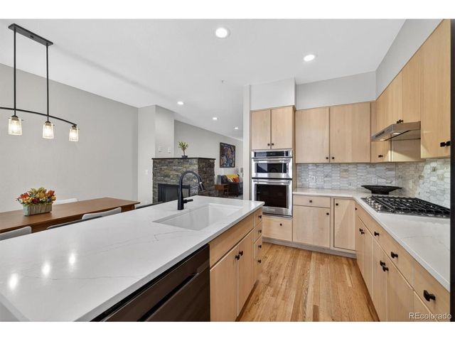 18 S Monroe St, Denver, CO 80209