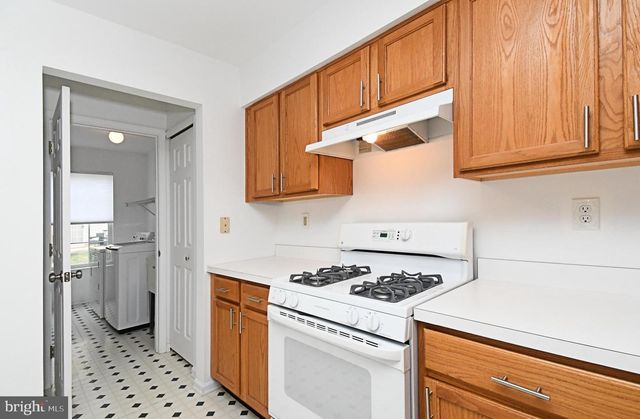 716 THORNHILL DR, Collegeville, PA 19426