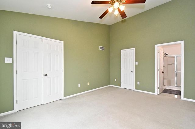 716 THORNHILL DR, Collegeville, PA 19426