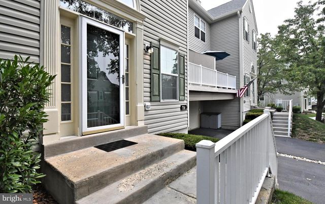 716 THORNHILL DR, Collegeville, PA 19426