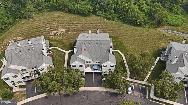 716 THORNHILL DR, Collegeville, PA 19426