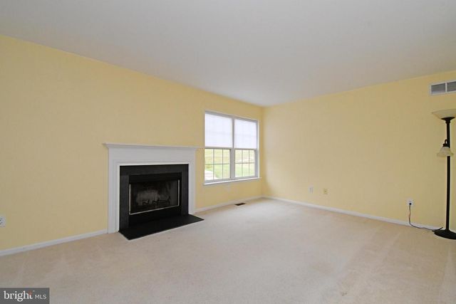 716 THORNHILL DR, Collegeville, PA 19426
