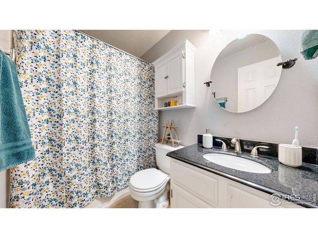 366 Sunmountain Dr, Loveland, CO 80538