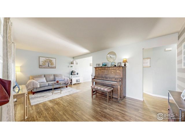 366 Sunmountain Dr, Loveland, CO 80538