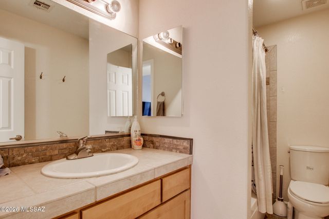 6651 N Campbell Ave Apt 152, Tucson, AZ 85718