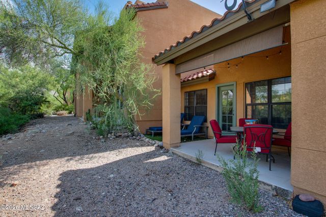 6651 N Campbell Ave Apt 152, Tucson, AZ 85718