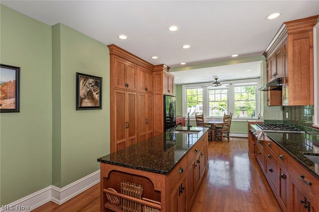 2750 Leighton Road, Shaker Heights, OH 44120