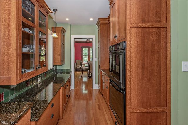2750 Leighton Road, Shaker Heights, OH 44120