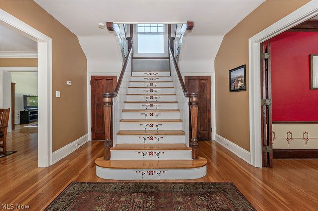 2750 Leighton Road, Shaker Heights, OH 44120