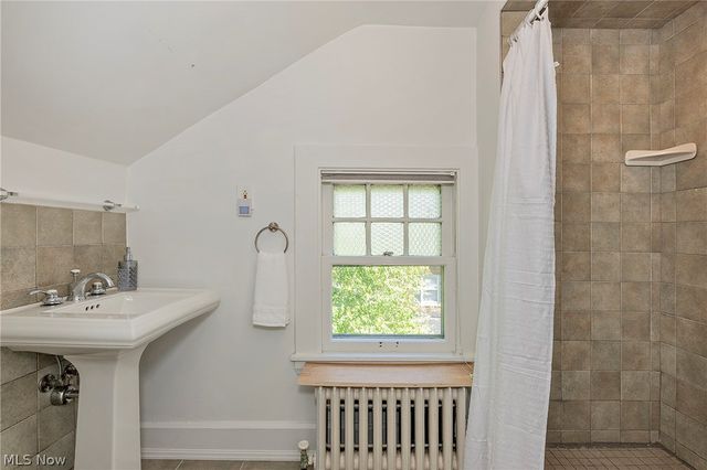 2750 Leighton Road, Shaker Heights, OH 44120