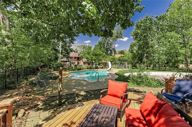 2750 Leighton Road, Shaker Heights, OH 44120