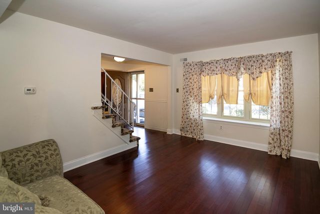 11 CHANDLER LN, Voorhees, NJ 08043