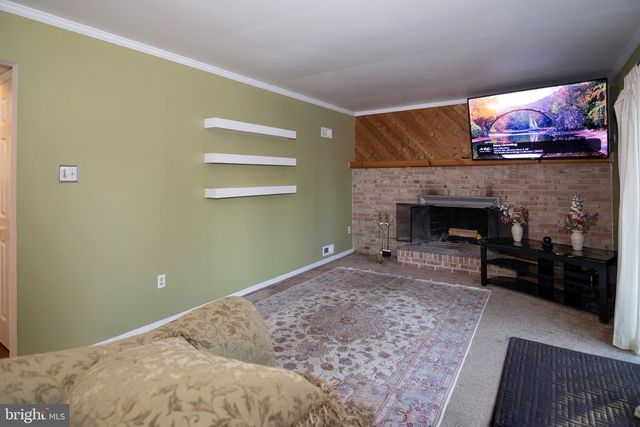 11 CHANDLER LN, Voorhees, NJ 08043
