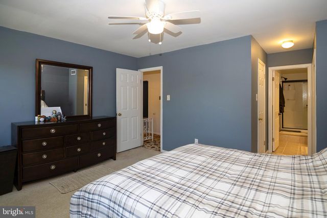 11 CHANDLER LN, Voorhees, NJ 08043