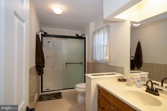 11 CHANDLER LN, Voorhees, NJ 08043