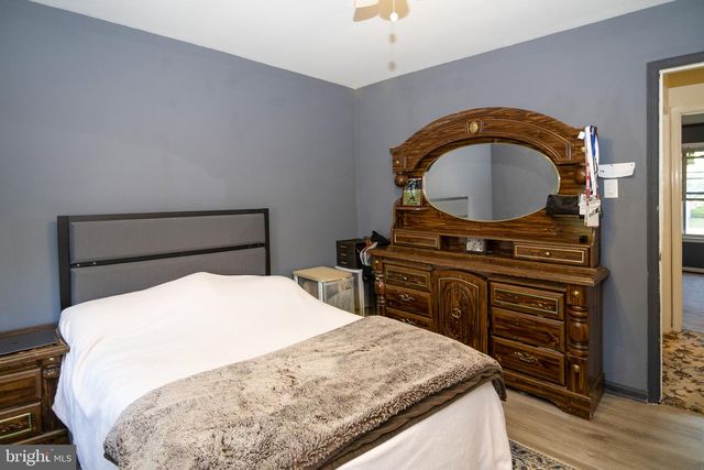 11 CHANDLER LN, Voorhees, NJ 08043