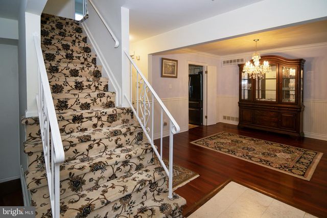 11 CHANDLER LN, Voorhees, NJ 08043