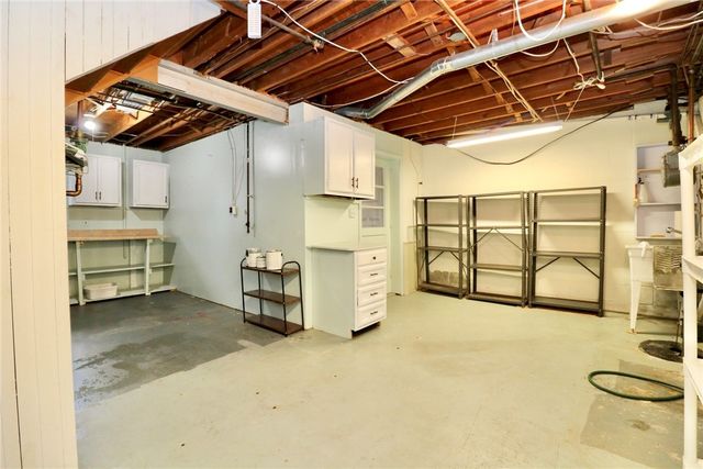 1289 West Avenue, Parma, NY 14468