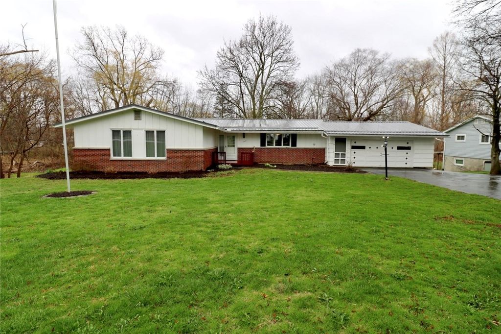 1289 West Avenue, Parma, NY 14468