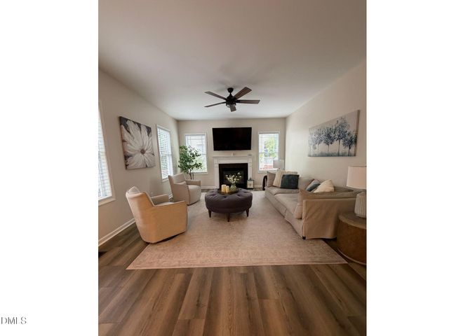 105 Oakbeech Court, Holly Springs, NC 27540