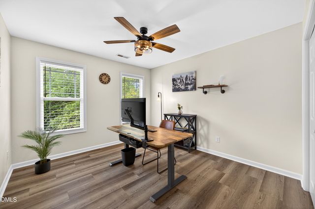 105 Oakbeech Court, Holly Springs, NC 27540