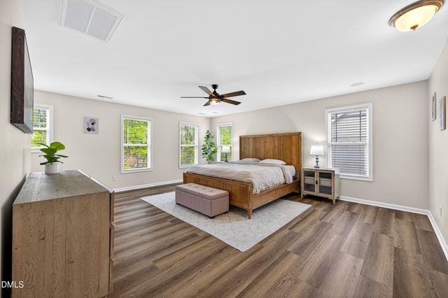 105 Oakbeech Court, Holly Springs, NC 27540
