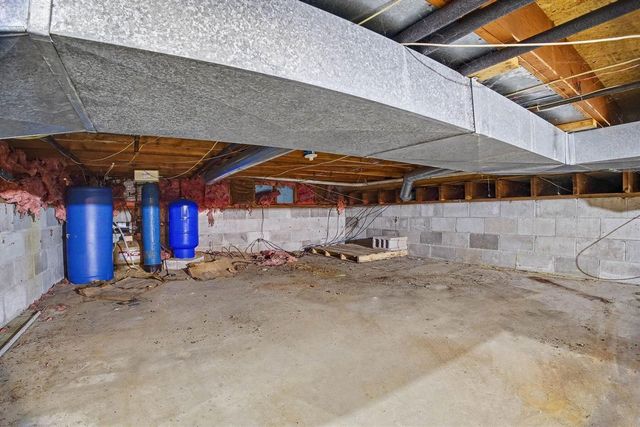 6473 Windwood Drive, Fruitport, MI 49415