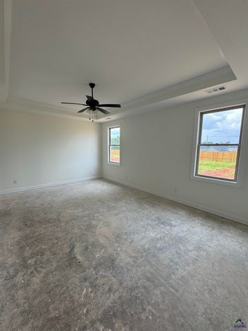 222 Farmland Circle, Perry, GA 31069