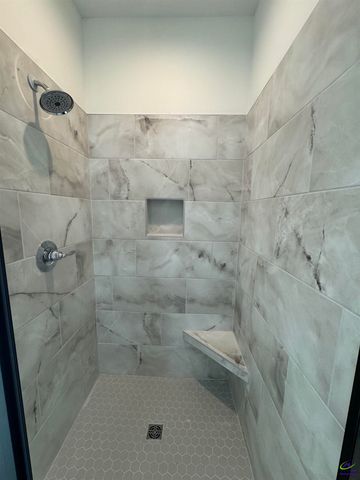 222 Farmland Circle, Perry, GA 31069