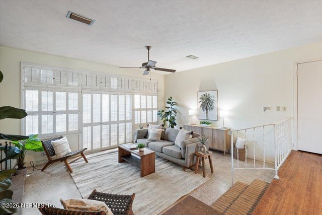 3866 SAN BERNADO Drive, Jacksonville, FL 32217