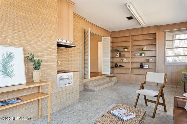 3866 SAN BERNADO Drive, Jacksonville, FL 32217