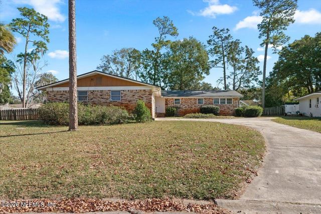 3866 SAN BERNADO Drive, Jacksonville, FL 32217