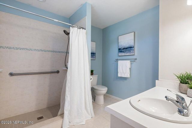 3866 SAN BERNADO Drive, Jacksonville, FL 32217